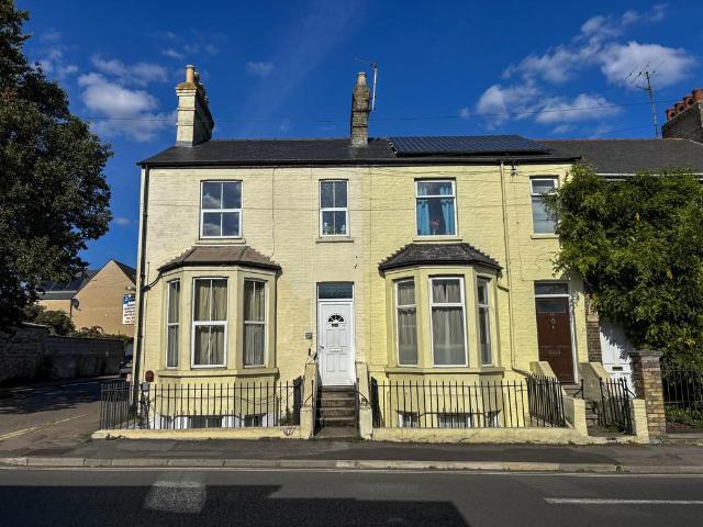 Victoria Road, Cambridge CB4 1 bed in a house share to rent £575 pcm £133 pw