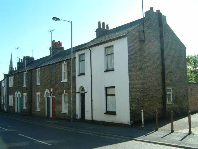 Victoria Road, Cambridge CB4, 1 bed semi detached house to rent, £1,350 pcm | PrimeLocation