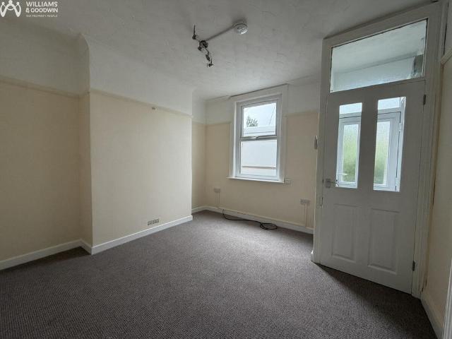 Victoria Road, Cemaes Bay, Anglesey. 2 bed terraced house to rent £700 pcm £162 pw