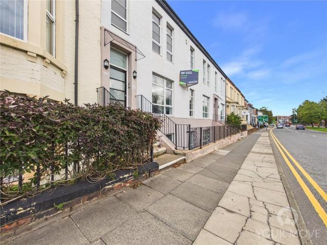 Victoria Road, Darlington, Durham, DL1 2 bed maisonette to rent £850 pcm £196 pw