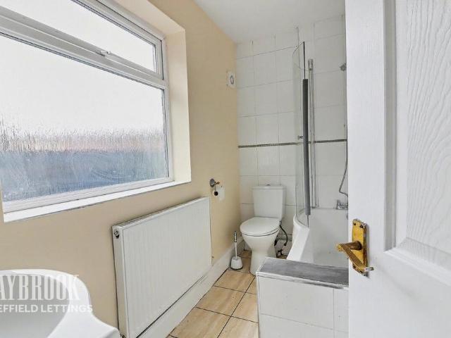 Victoria Road, DONCASTER 2 bed terraced house to rent £700 pcm £162 pw