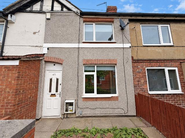 Victoria Road, Doncaster DN12, 2 bed terraced house to rent, £725 pcm | PrimeLocation