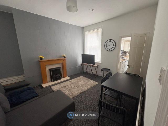 Victoria Road East, Hebburn NE31, 3 bed flat to rent, £650 pcm | PrimeLocation
