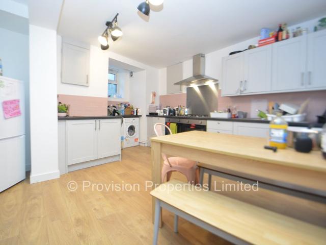 Victoria Road, Hyde Park, Leeds LS6, 8 bed end terrace house to rent, £3,744 pcm | PrimeLocation