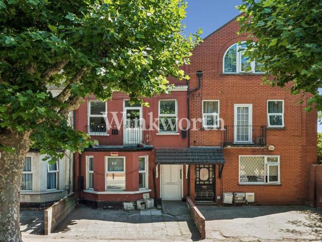 Victoria Road, London, N18 1 bed ground floor flat to rent £1,000 pcm £231 pw