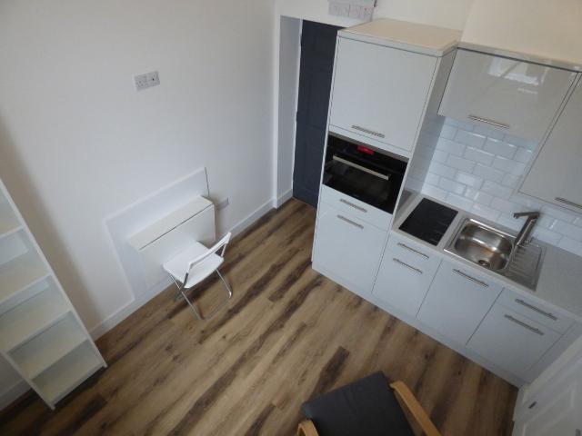 Victoria Road, Swindon SN1, Studio to rent, £670 pcm | PrimeLocation