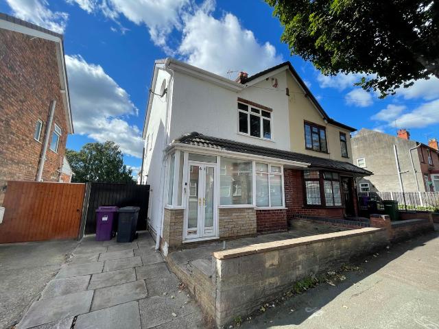 Victoria Road, Wolverhampton WV11, 3 bed property to rent, £1,200 pcm | PrimeLocation