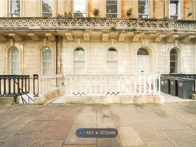Victoria Square, Bristol BS8, 2 bed flat to rent, £1,800 pcm | PrimeLocation