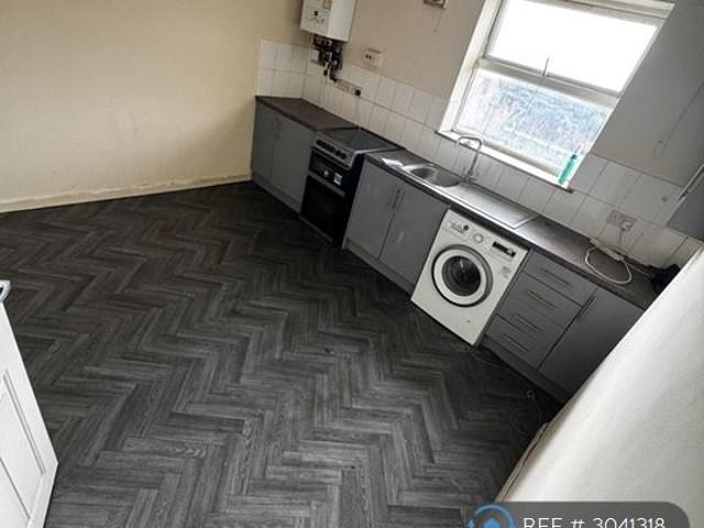 Victoria Square, Worksop, S80 1 bed flat to rent £550 pcm £127 pw