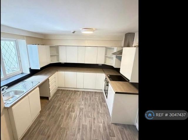 Victoria St, Llandudno, LL30 6 bed terraced house to rent £1,300 pcm £300 pw