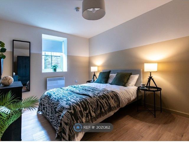 Victoria St, Newark NG24, 2 bed flat to rent, £1,100 pcm | PrimeLocation