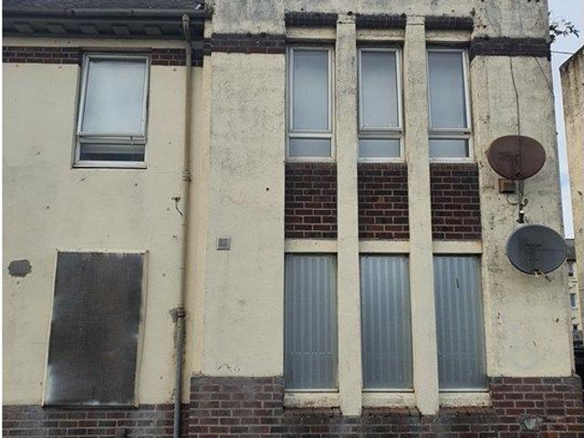 Victoria Street, Ayr KA8, 3 bed flat to rent, £700 pcm | PrimeLocation