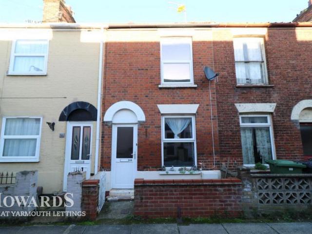 Victoria Street, Great Yarmouth 2 bed terraced house to rent £825 pcm £190 pw