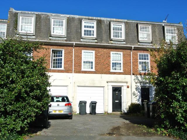 Victoria Street, Englefield Green – Aspen Sales and Lettings