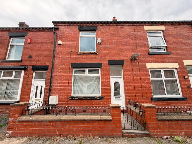 Victoria Street, Farnworth, Bolton, Greater Manchester BL4, 3 bed terraced house to rent, £950 pcm | PrimeLocation