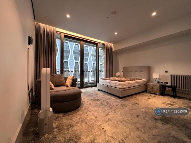 Victoria Street, London, SW1H 2 bed flat to rent £4,979 pcm £1,149 pw