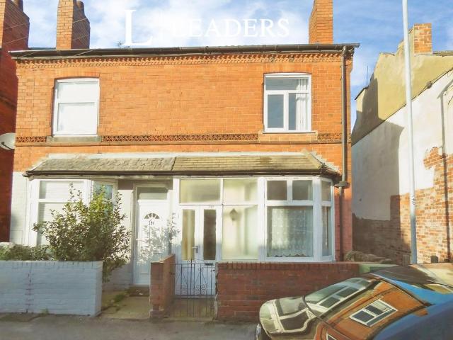 Victoria Street, Mansfield. 2 bed terraced house to rent £800 pcm £185 pw