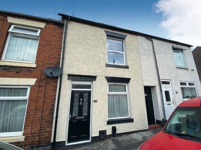 Victoria Street, Newcastle, Staffordshire ST5, 2 bed terraced house to rent, £825 pcm | PrimeLocation