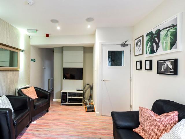 Victoria Street, Newcastle Under Lyme ST5, 5 bed shared accommodation to rent, £433 pppm | PrimeLocation