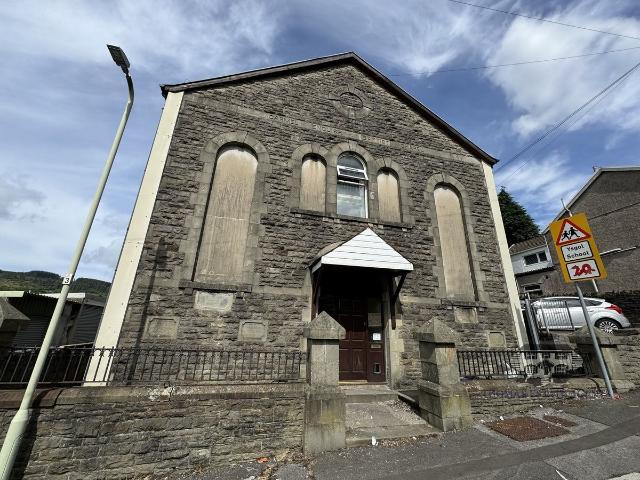 Victoria Street, Tonypandy, Rhondda Cynon Taff. CF40, 1 bed flat to rent, £525 pcm | PrimeLocation