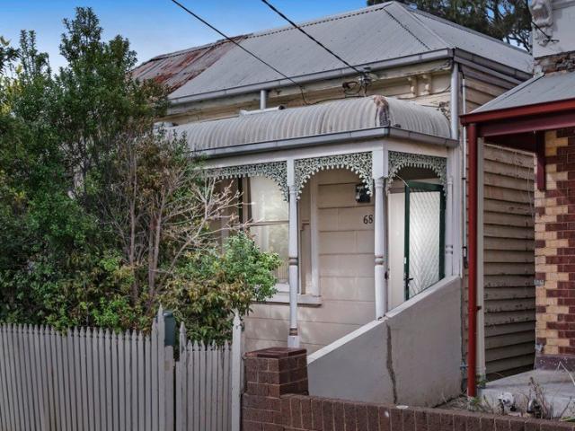 Victorian comfort with scope to improve