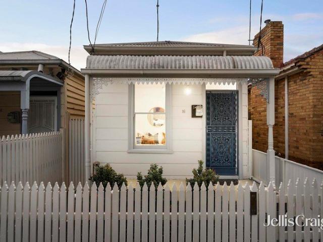 Victorian charm, modern comfort & endless convenience