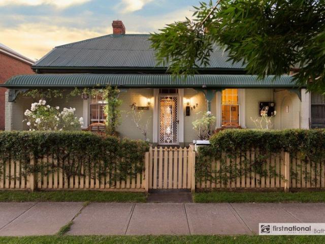 Victorian Charm Meets Modern Comfort in the Heart of Bathurst