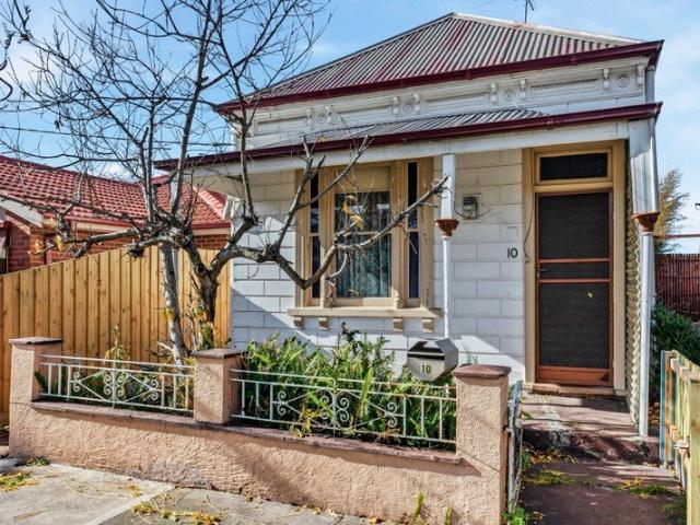 Victorian Bones, Spotswood Soul