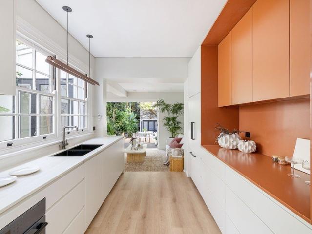 Victorian beauty with studio & garage access