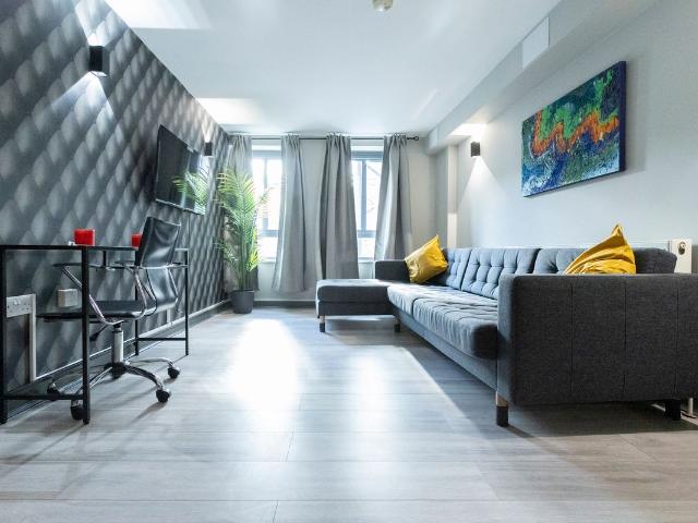 Victorian Grove, London N16, 2 bed flat to rent, £2,500 pcm | PrimeLocation