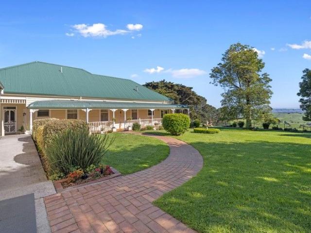 Victorian elegance with stunning outlook