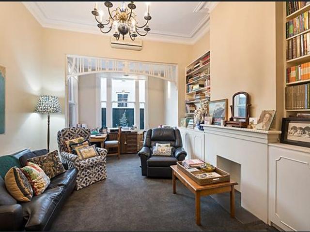 Victorian Estate Classic & Elegant