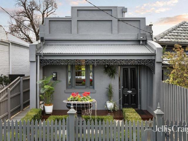 Victorian finesse in a coveted position