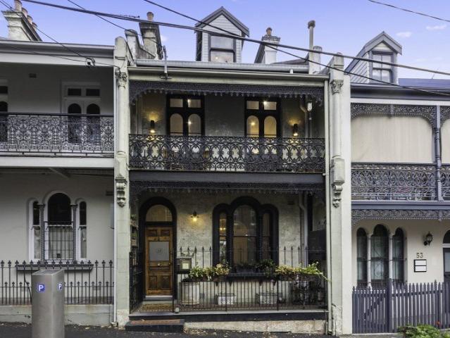 Victorian Terrace with Charm and Contemporary Design