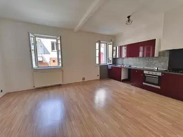 Vic sur Seille 57630 Achat / Vente maison 4 pièces t4 jardin