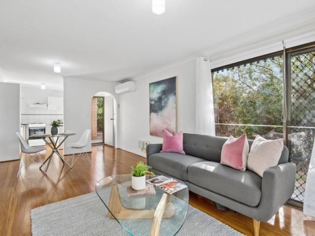 VIC PARK. GROUND FLOOR. ZERO FUSS