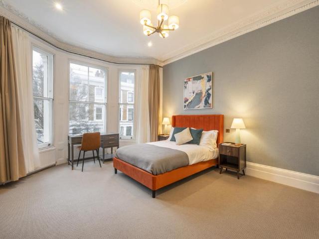 Vicarage, 35 Saint Lawrence Terrace, London, W10 5SR, United Kingdom | 4 bed townhouse for rent #117173269 | Rentberry