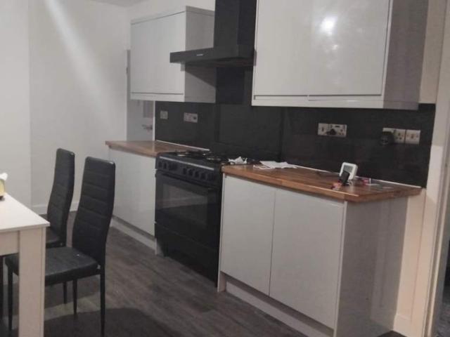 Vicarage Farm Road, Hounslow TW5, 6 bed semi detached house to rent, £3,600 pcm | PrimeLocation