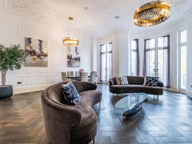 Vicarage Gate, London W8, 2 bed flat to rent, £13,700 pcm | PrimeLocation