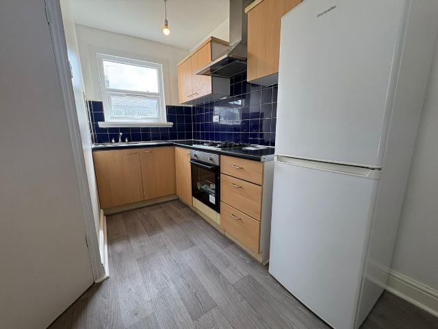 Vicarage Lane, London E15, 2 bed flat to rent, £1,850 pcm | PrimeLocation