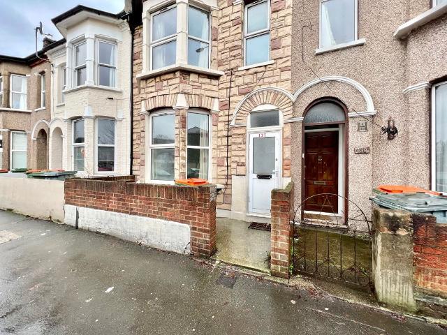 Vicarage Lane, Stratford E15, 4 bed terraced house to rent, £3,200 pcm | PrimeLocation