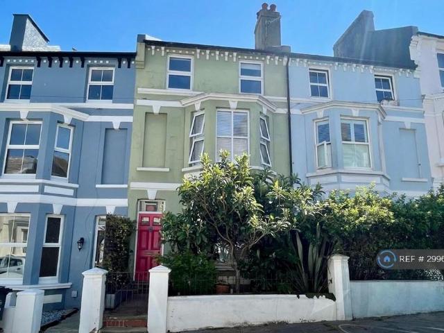 Vicarage Road, Hastings, TN34 4 bed terraced house to rent £1,895 pcm £437 pw