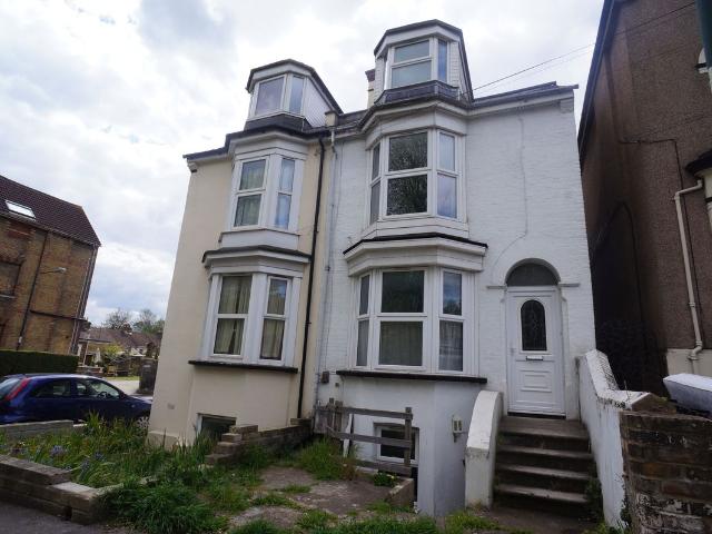 Vicarage Road, Strood ME2, 3 bed semi detached house to rent, £1,600 pcm | PrimeLocation