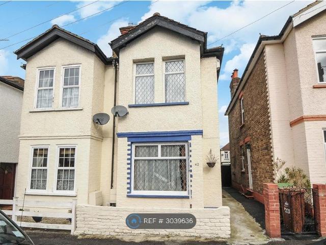 Vicarage Road, Sutton SM1, 2 bed semi detached house to rent, £1,950 pcm | PrimeLocation