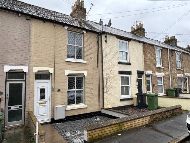 Vicarage Road, Thetford, Norfolk, IP24 2 bed terraced house to rent £1,385 pcm £320 pw
