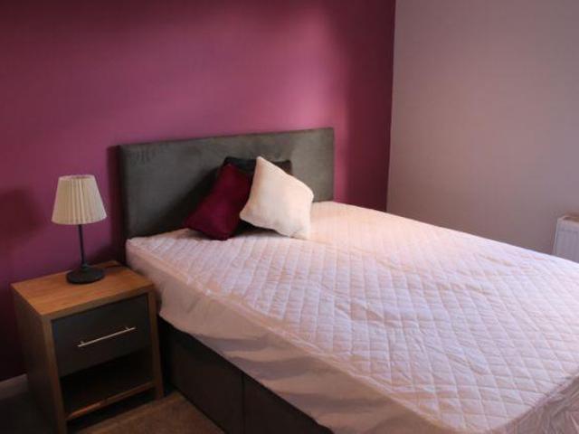 Vicarage Road, WATFORD 1 bed in a house share to rent £800 pcm £185 pw