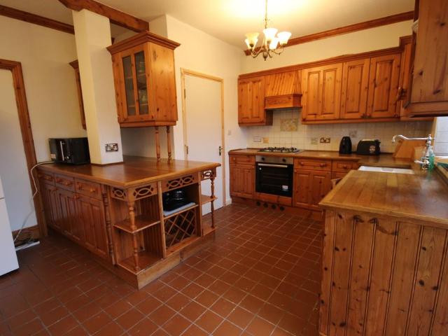 Vicarage Road, WATFORD House share to rent £1,000 pcm £231 pw
