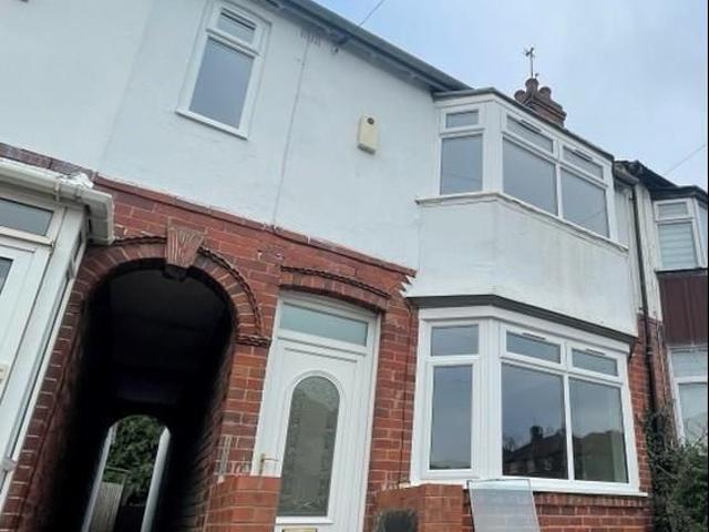 Vicarage Road, West Bromwich B71, 3 bed property to rent, £1,150 pcm | PrimeLocation