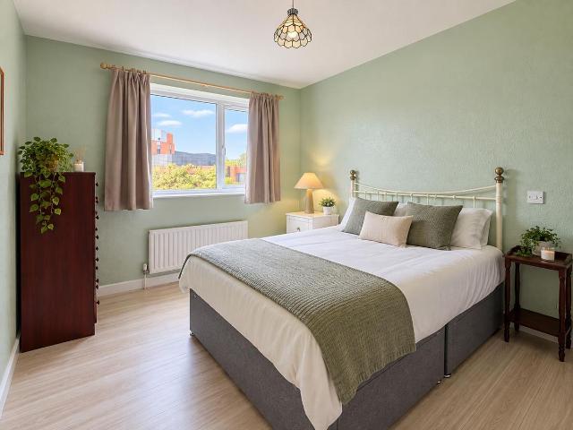 Viceroy Court, Croydon CR0, 1 bed flat to rent, £1,400 pcm | PrimeLocation