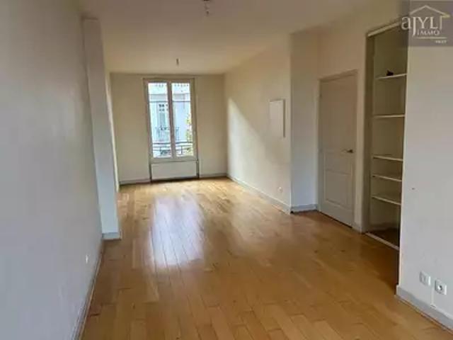 Vichy 03200 Achat / Vente appartement 3 pièces t3
